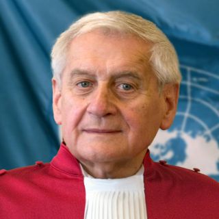 The IHFFC deeply regrets the passing away of Dr. Árpád Prandler